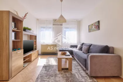 Palata Pravde | 4zida.rs