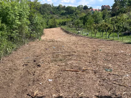 Bećarevo Brdo | 4zida.rs