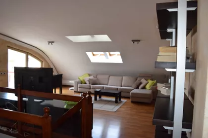 Bokeljska | 4zida.rs