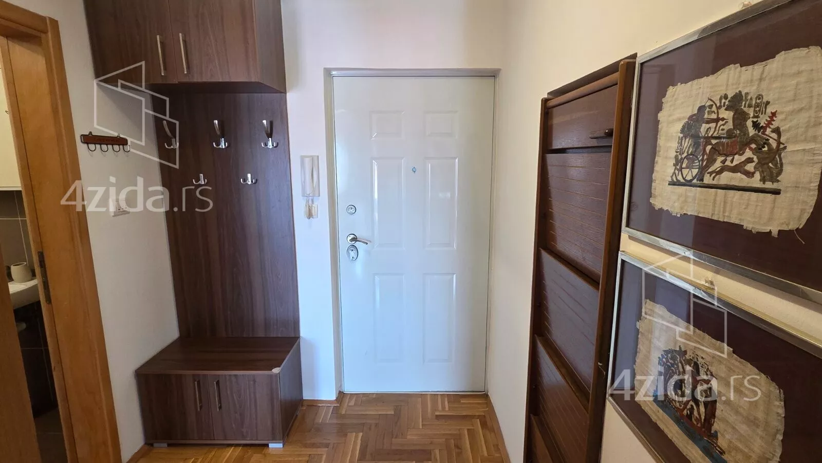 Jednoiposoban stan | 4zida