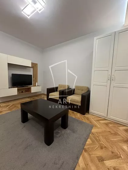 Mlade Bosne | 4zida.rs