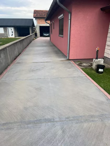 Lozničko Polje | 4zida.rs