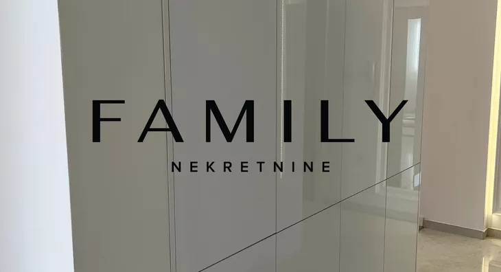 Četvoroiposoban stan | 4zida