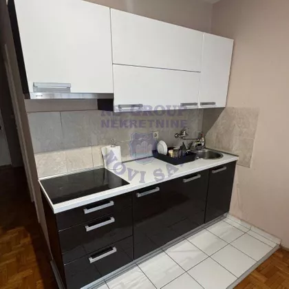 Cara Dušana | 4zida.rs