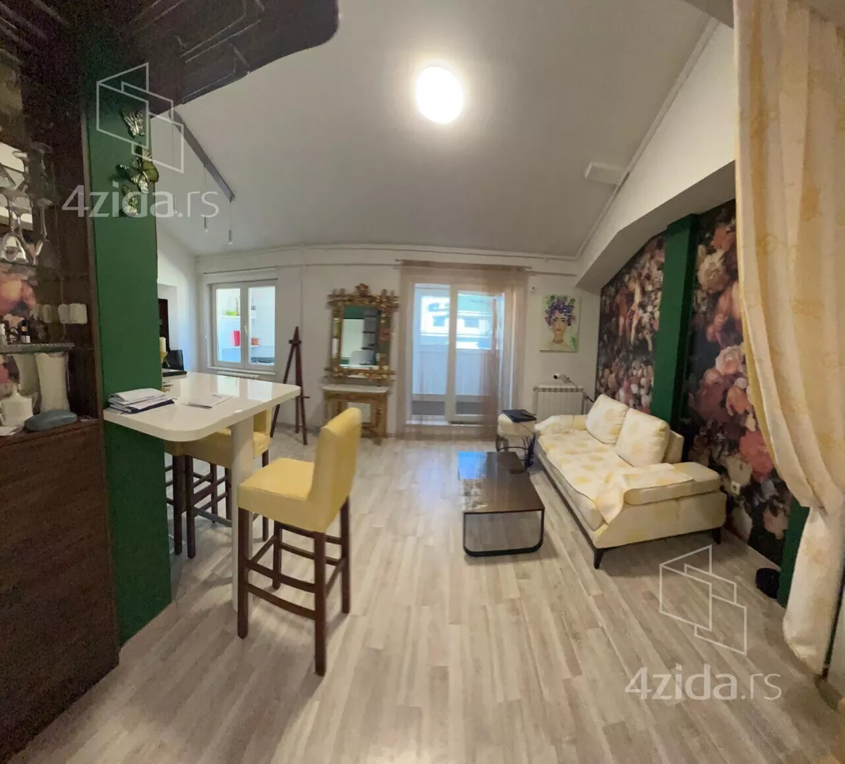 Dvoiposoban stan | 4zida