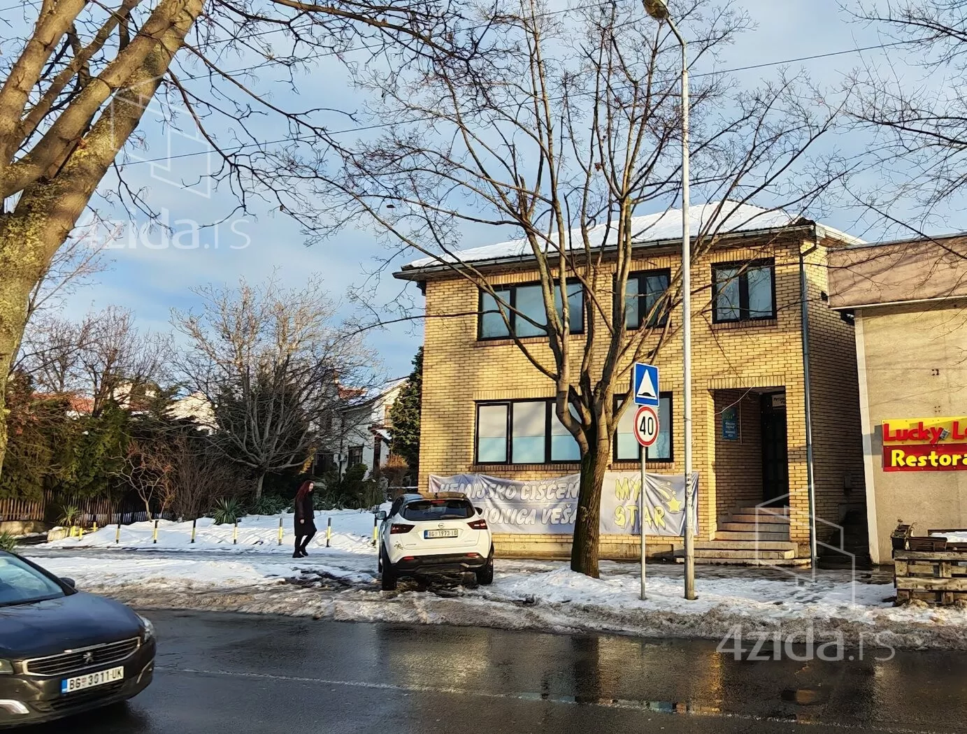 Poslovni prostor | 4zida