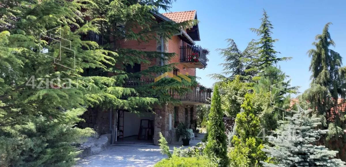 Kuća | 4zida