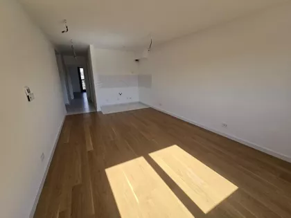 Ustanička | 4zida.rs