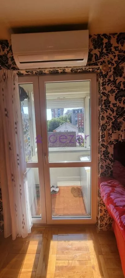 Petlovo Brdo | 4zida.rs