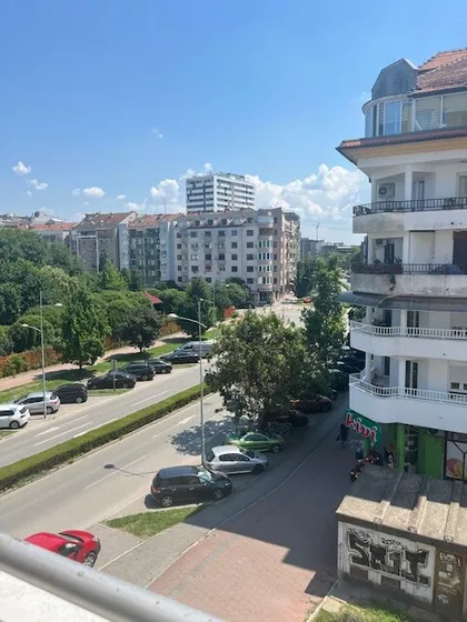 Braće Ribnikar | 4zida.rs