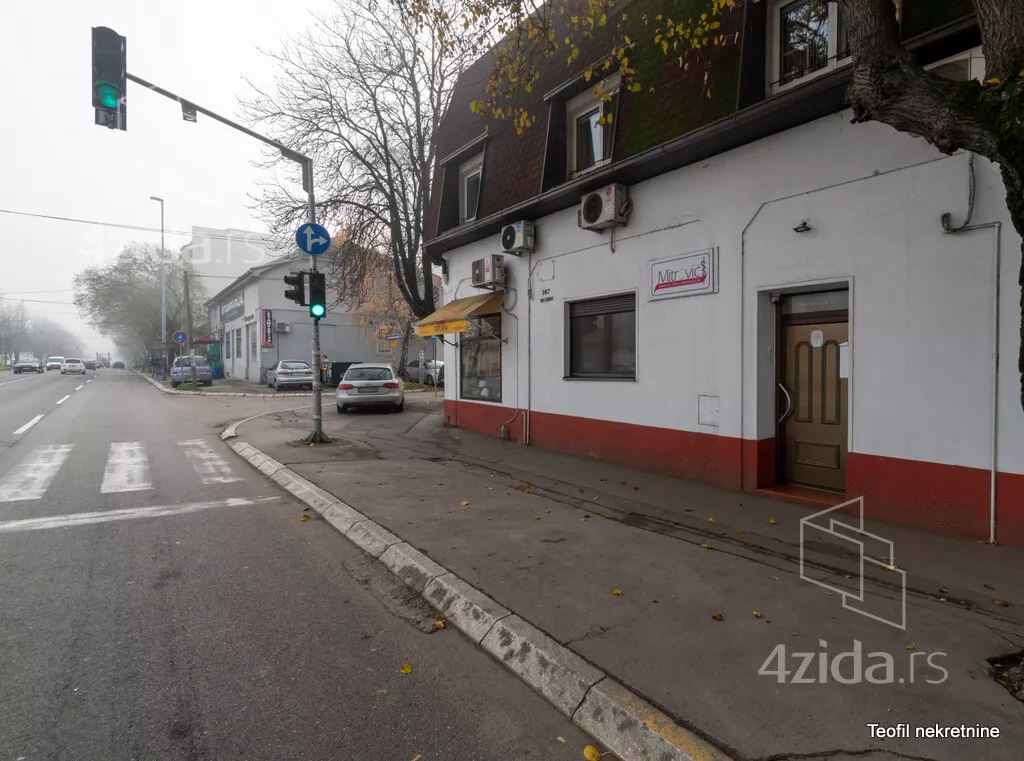 Poslovni prostor | 4zida