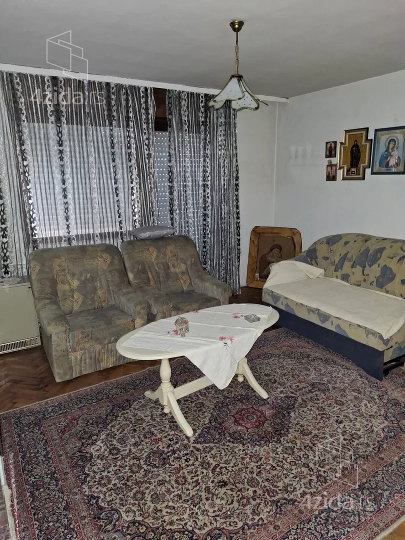 3-etažna kuća | 4zida