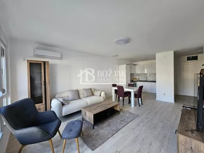 Žitni Trg | 4zida.rs