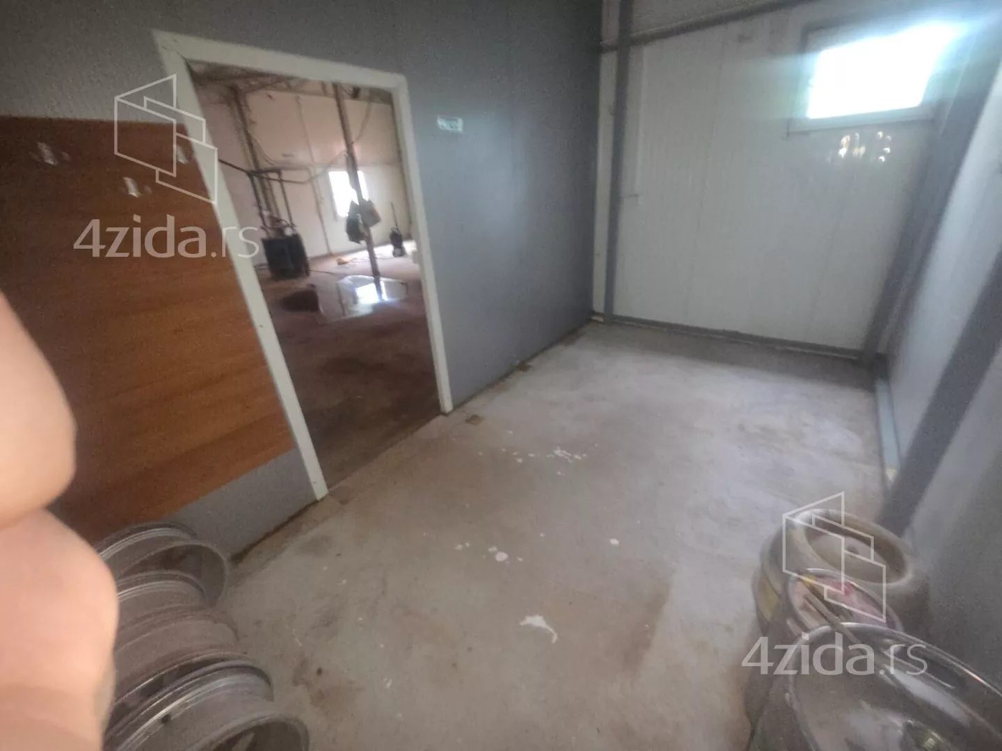 Hala | 4zida