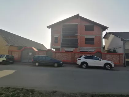 Centar 1 | 4zida.rs