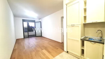 Vojvođanska | 4zida.rs