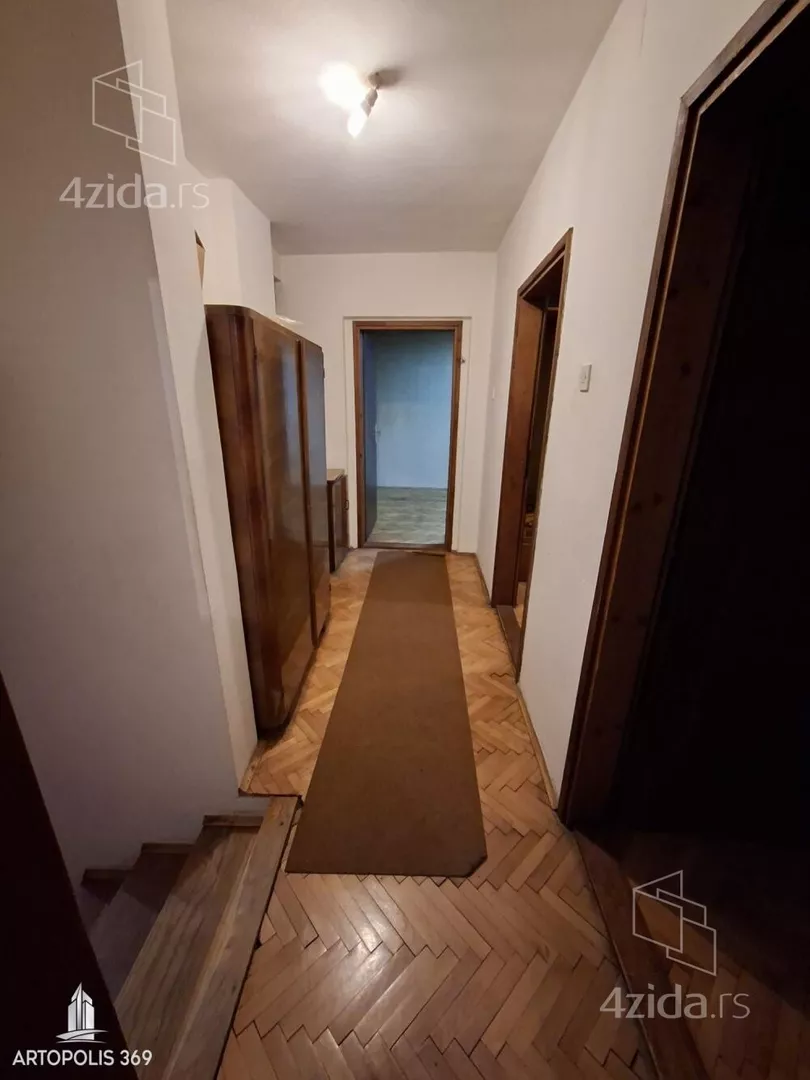 3-etažna kuća | 4zida