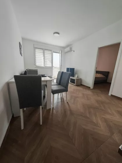 Gradske lokacije | 4zida.rs