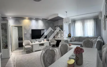 Žitni trg | 4zida.rs