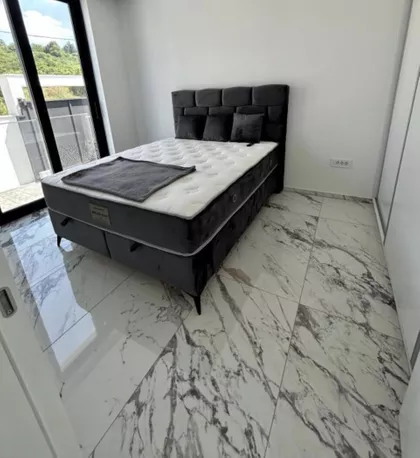 Sremska Kamenica | 4zida.rs