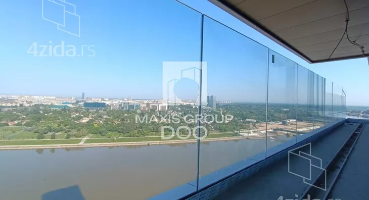 Četvoroiposoban stan | 4zida