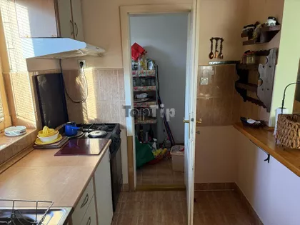 Makova Sedmica | 4zida.rs