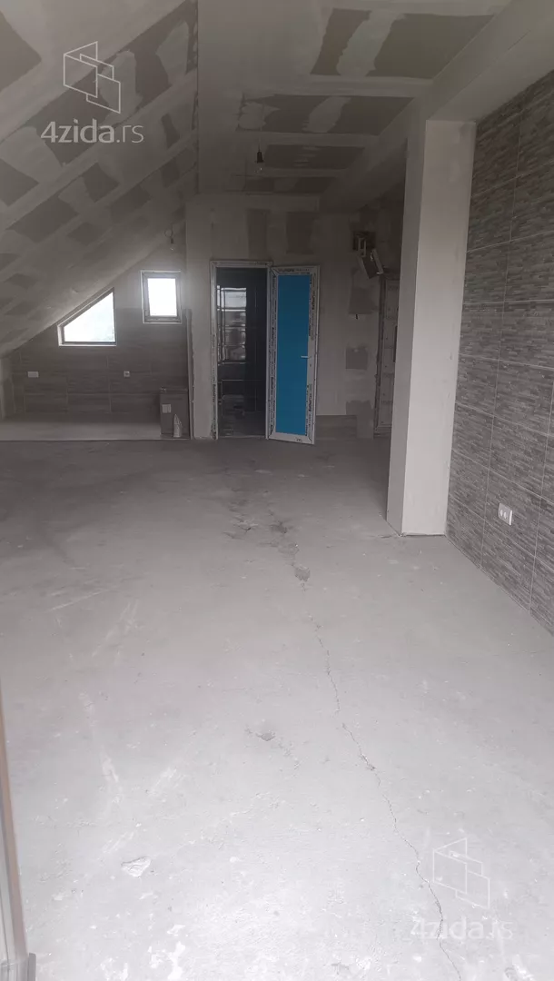 3-etažna kuća | 4zida