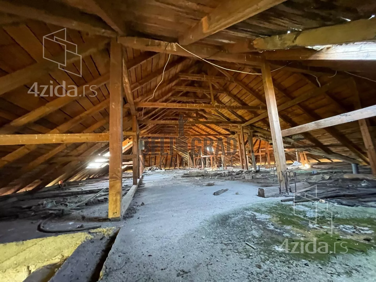Kuća | 4zida