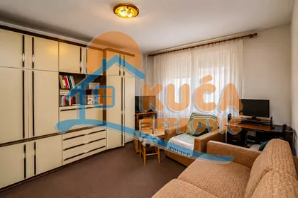 Vizantijski bulevar | 4zida.rs