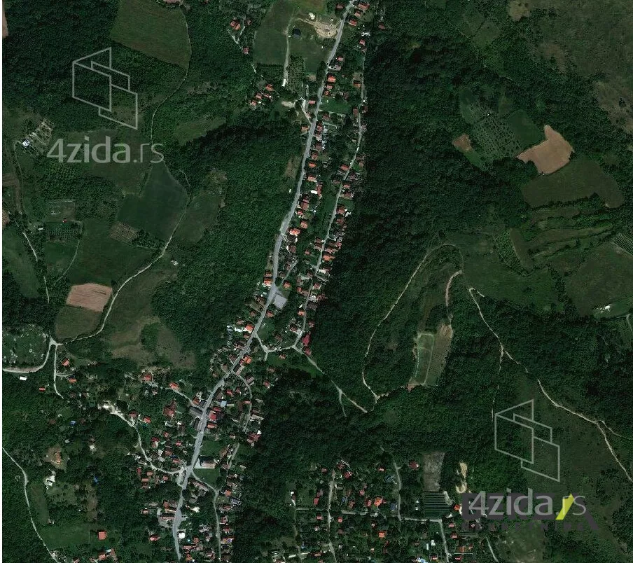 Plac | 4zida