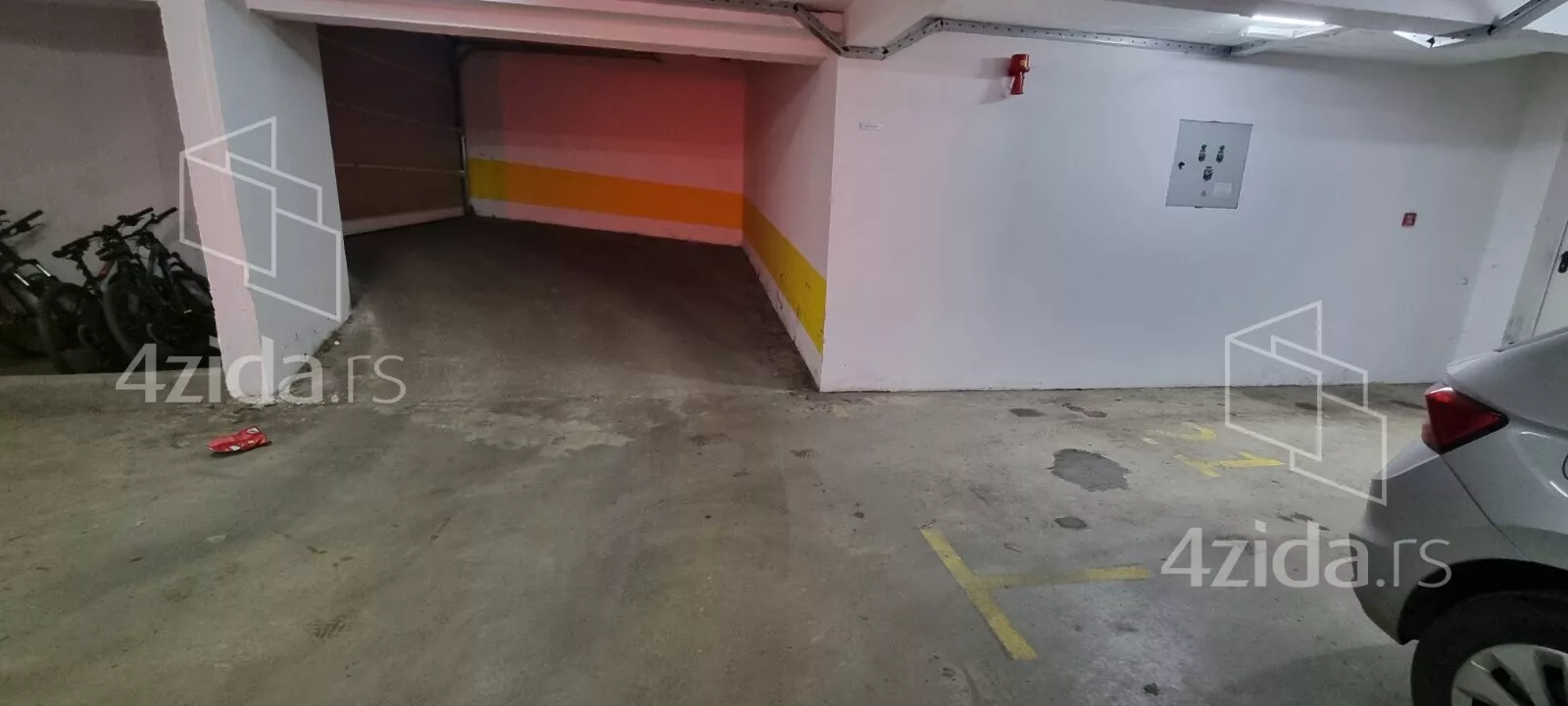 Parking | 4zida