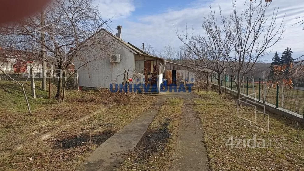 Građevinsko zemljište | 4zida