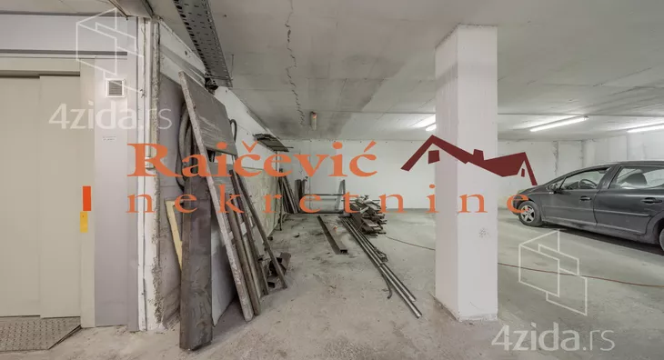 Garaža/Parking | 4zida