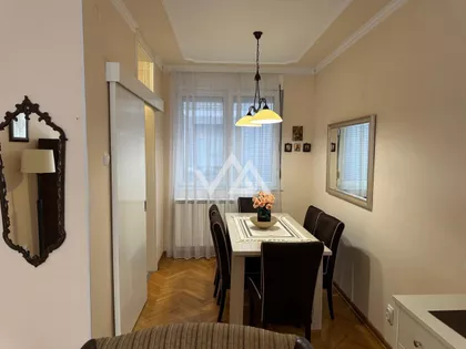 Dobropoljska | 4zida.rs