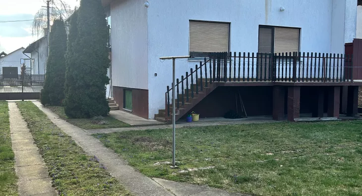 3-etažna kuća | 4zida