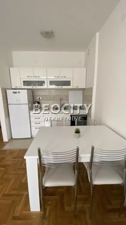 Jerneja Kopitara | 4zida.rs