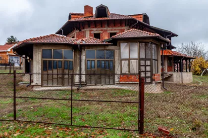 Rujnička 5. prilaz | 4zida.rs