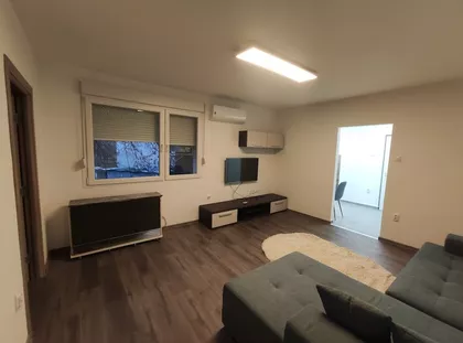 Kertvaroš | 4zida.rs