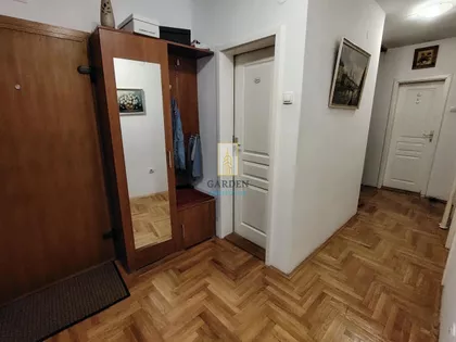 Đeram | 4zida.rs