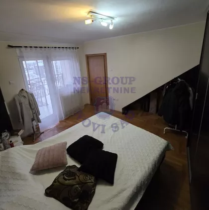 Cara Dušana | 4zida.rs