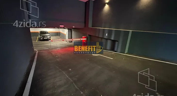 Garaža/Parking | 4zida