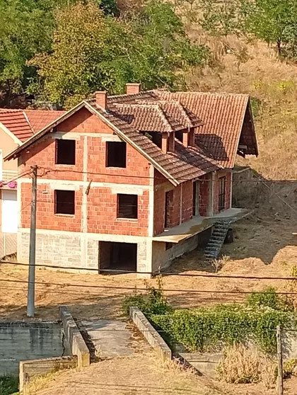 Srnje | 4zida.rs