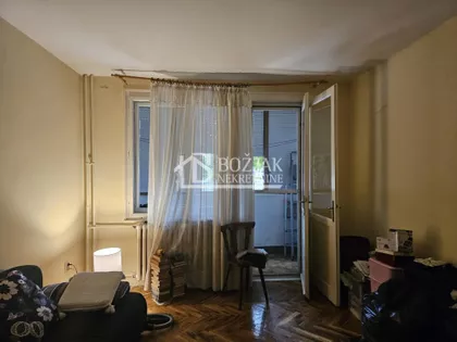 Rade Končara | 4zida.rs
