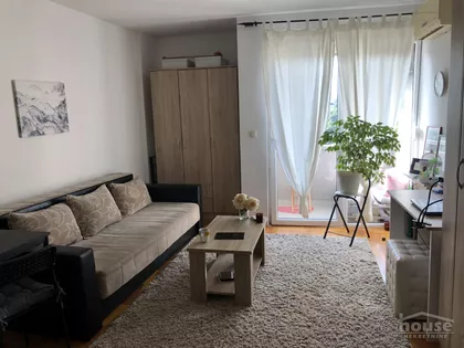 Novi Sad - Centar | 4zida.rs