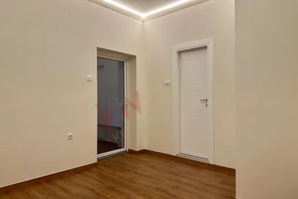 Makenzijeva | 4zida.rs