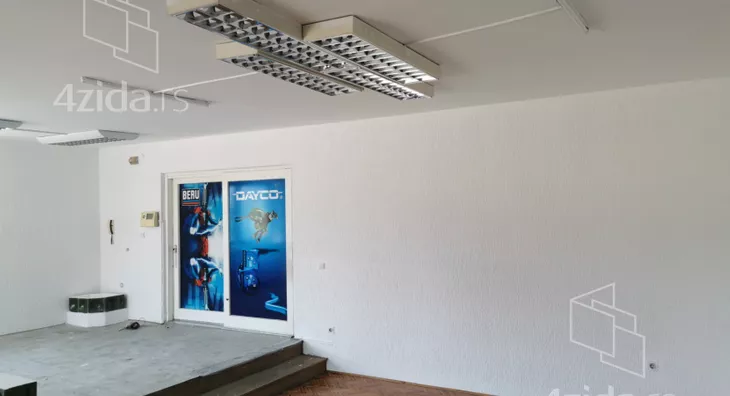 Poslovni prostor | 4zida