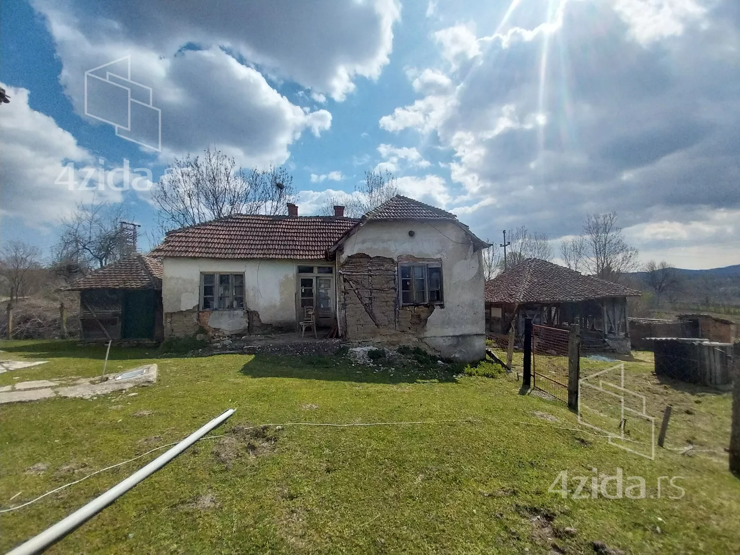 4-etažna kuća | 4zida