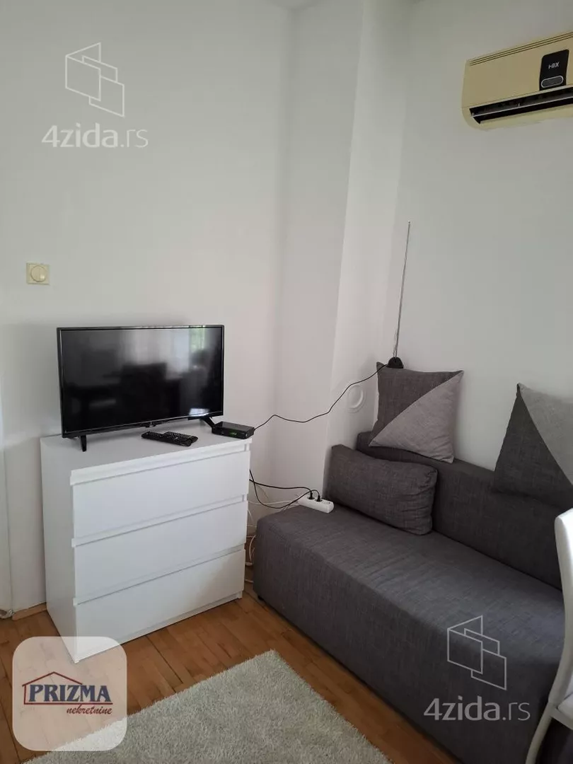 Garsonjera | 4zida