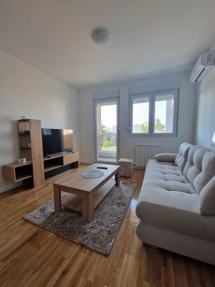 Braće Jovanovića 14 | 4zida.rs