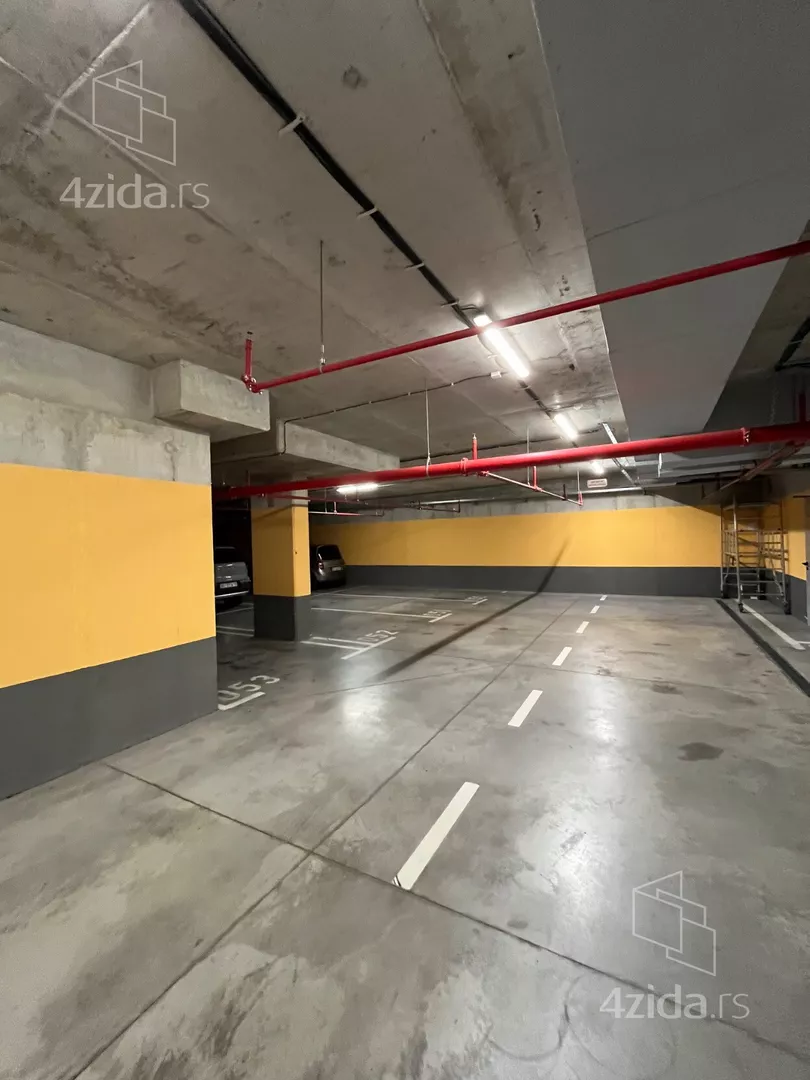Parking | 4zida